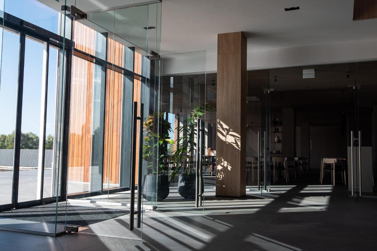 Shambala Wellness Club Hotel Rozhny Exterior photo