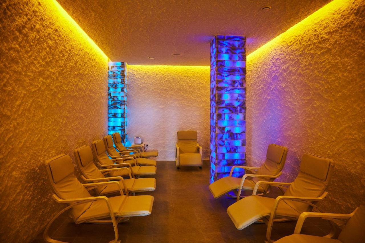 Shambala Wellness Club Hotel Rozhny Exterior photo